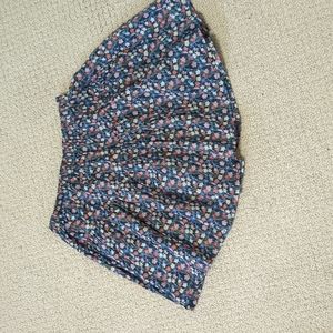 Gently worn Peek floral print shorts